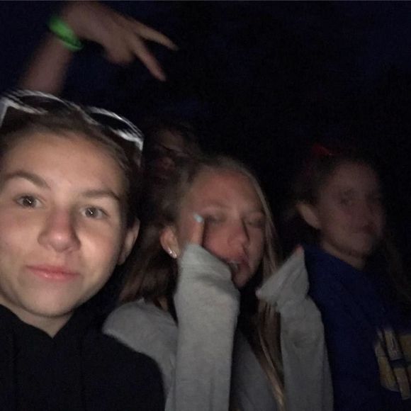 Meet your Posher, Lily - Picture 1 of 1